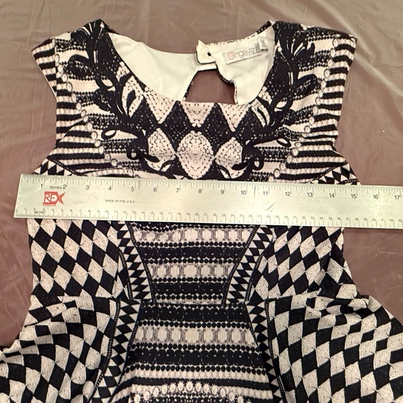Vintage Y2K Black/White Sleeveless Fit and Flare Mini Dress Size 8/Medium $185 - Picture 10 of 12